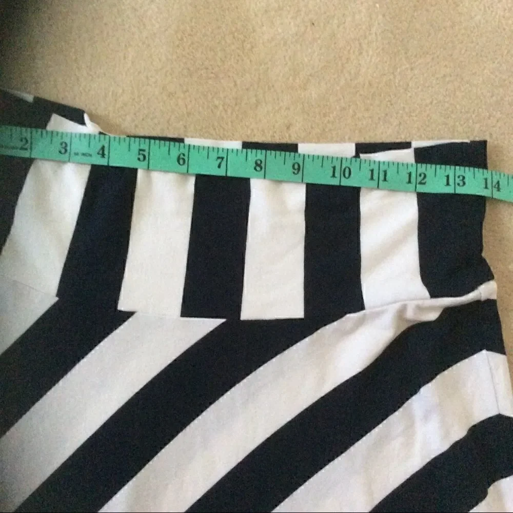 Gap summer knit skirt nautical stripes